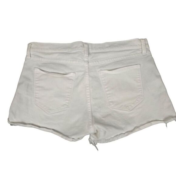 Gap White Frayed Hem Shorts size 30R - Picture 2 of 8